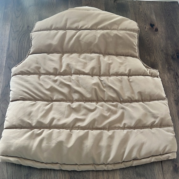 Old Mill Men’s 2XL Tan Puffer Vest - Picture 2 of 12